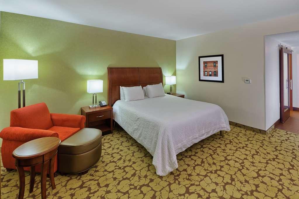 Hilton Garden Inn Durham-University Medical Center Room photo